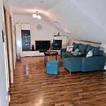 Citywohnung Mit Schlafgalerie Bis Zu 6 Gaeste Direkt Im Stadtzentrum