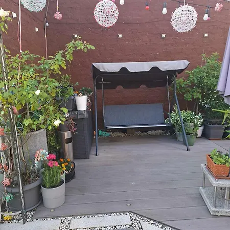 Citywohnung Mit Schlafgalerie Bis Zu 6 Gaeste Direkt Im Stadtzentrum