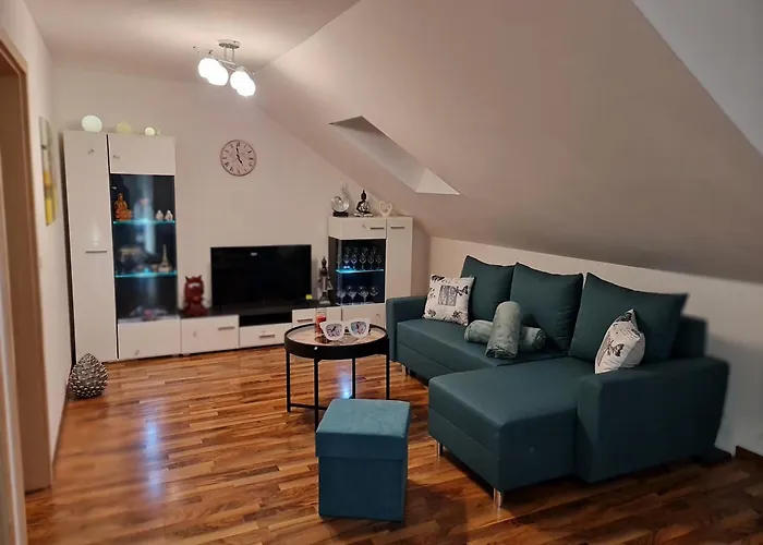 Citywohnung Mit Schlafgalerie Bis Zu 6 Gaeste Direkt Im Stadtzentrum アパート