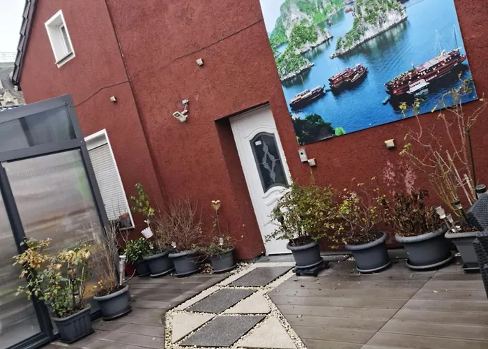 Apartment Citywohnung Mit Schlafgalerie Bis Zu 6 Gaeste Direkt Im Stadtzentrum Neuwied