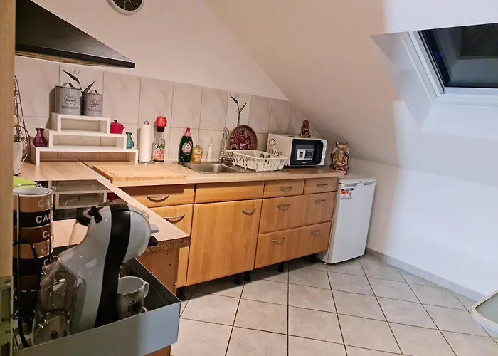 Citywohnung Mit Schlafgalerie Bis Zu 6 Gaeste Direkt Im Stadtzentrum Apartment