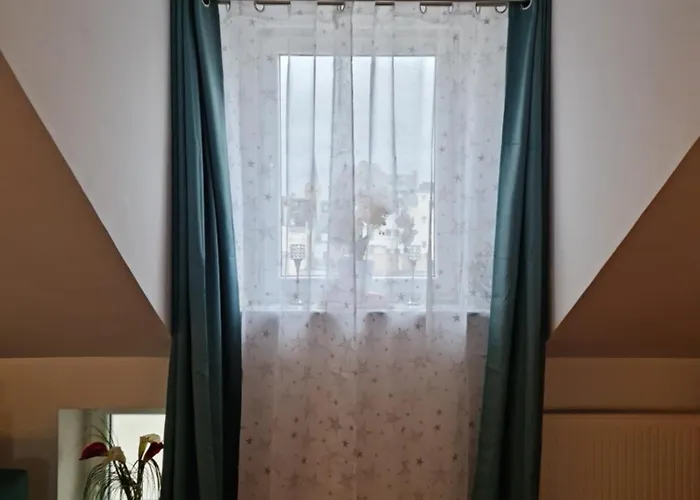 Citywohnung Mit Schlafgalerie Bis Zu 6 Gaeste Direkt Im Stadtzentrum *