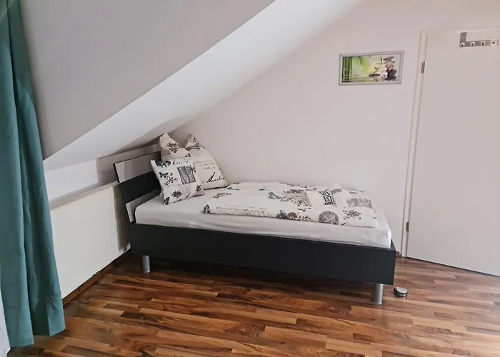 Citywohnung Mit Schlafgalerie Bis Zu 6 Gaeste Direkt Im Stadtzentrum *